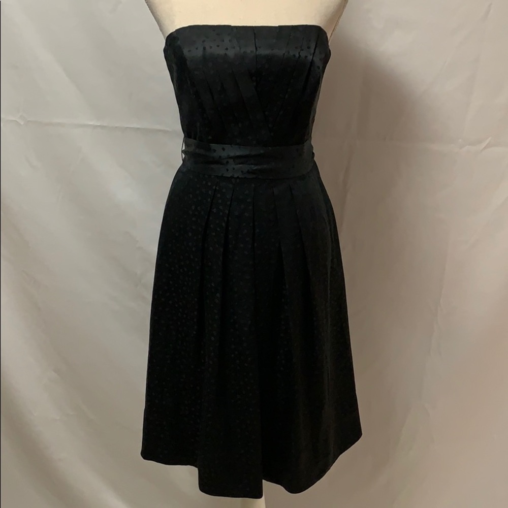 WHBM 💯 silk fully lined strapless dress